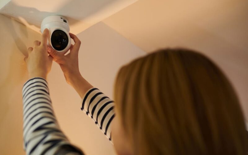 Por qué instalar cámaras de seguridad es clave para mantener un hogar protegido
